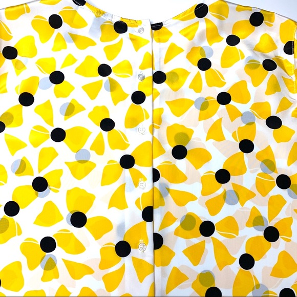 ❗️SOLD❗️1990s Vintage Silky Button Back Bow Blouse - Picture 4 of 7